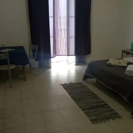 Welcome Sicily בית הארחה 3*